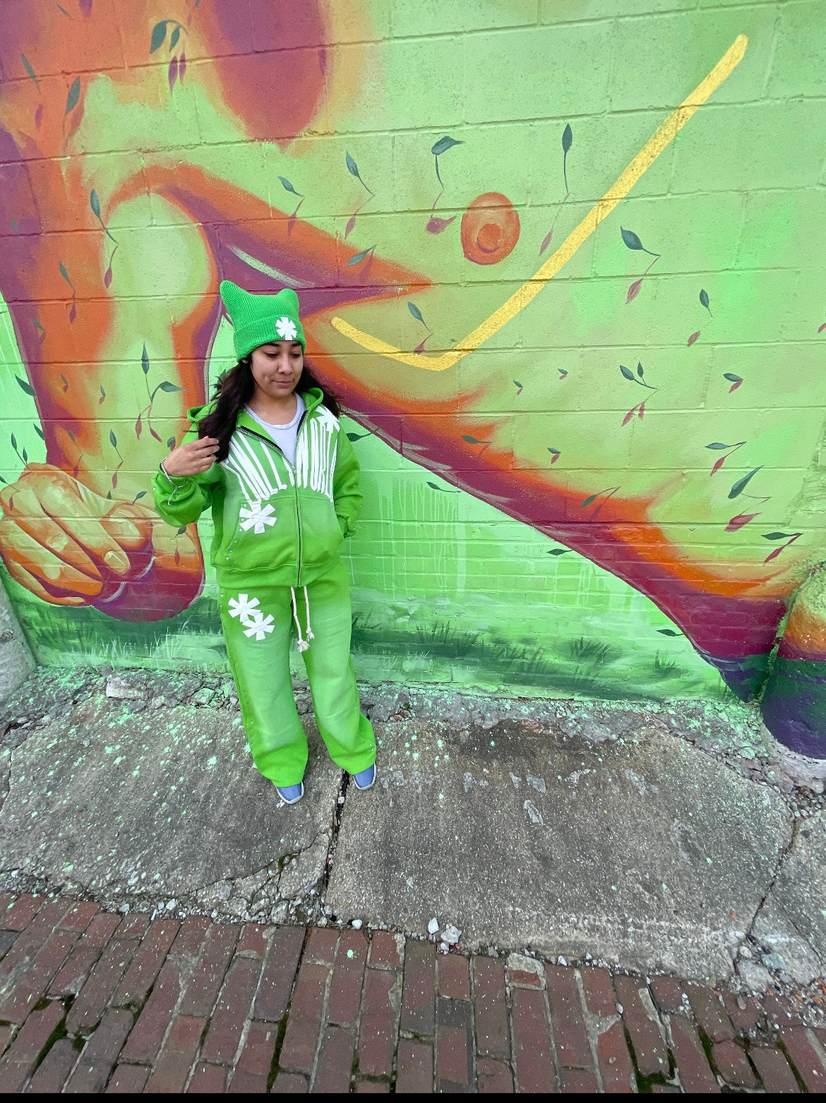 M0LLYW0RLD GREEN SWEATSUIT