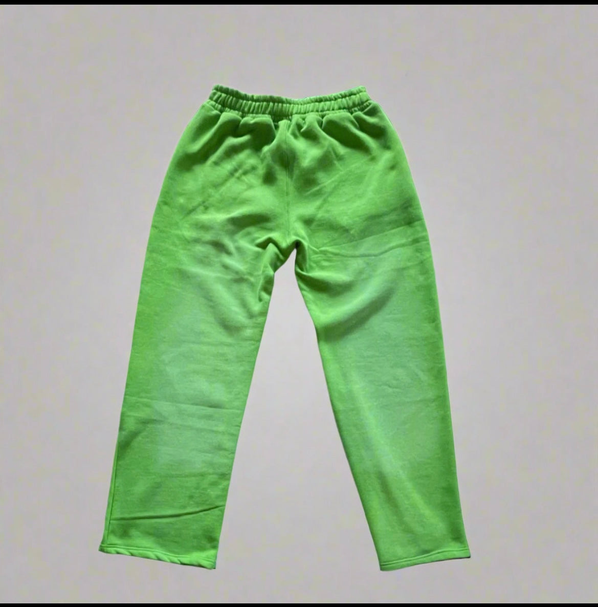 M0LLYW0RLD GREEN SWEATS