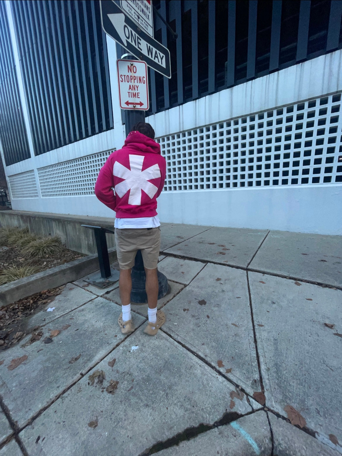 M0LLYW0RLD PINK ZIP-UP HOODIE