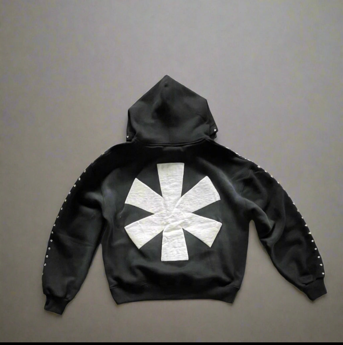 M0LLYW0RLD BLACK SWEATSUIT