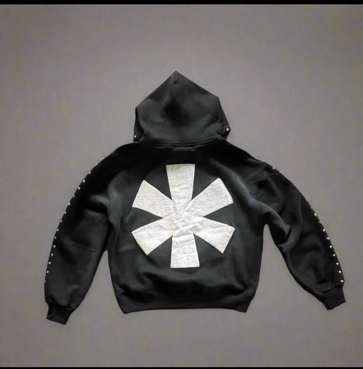 M0LLYW0RLD BLACK ZIP UP H00DIE