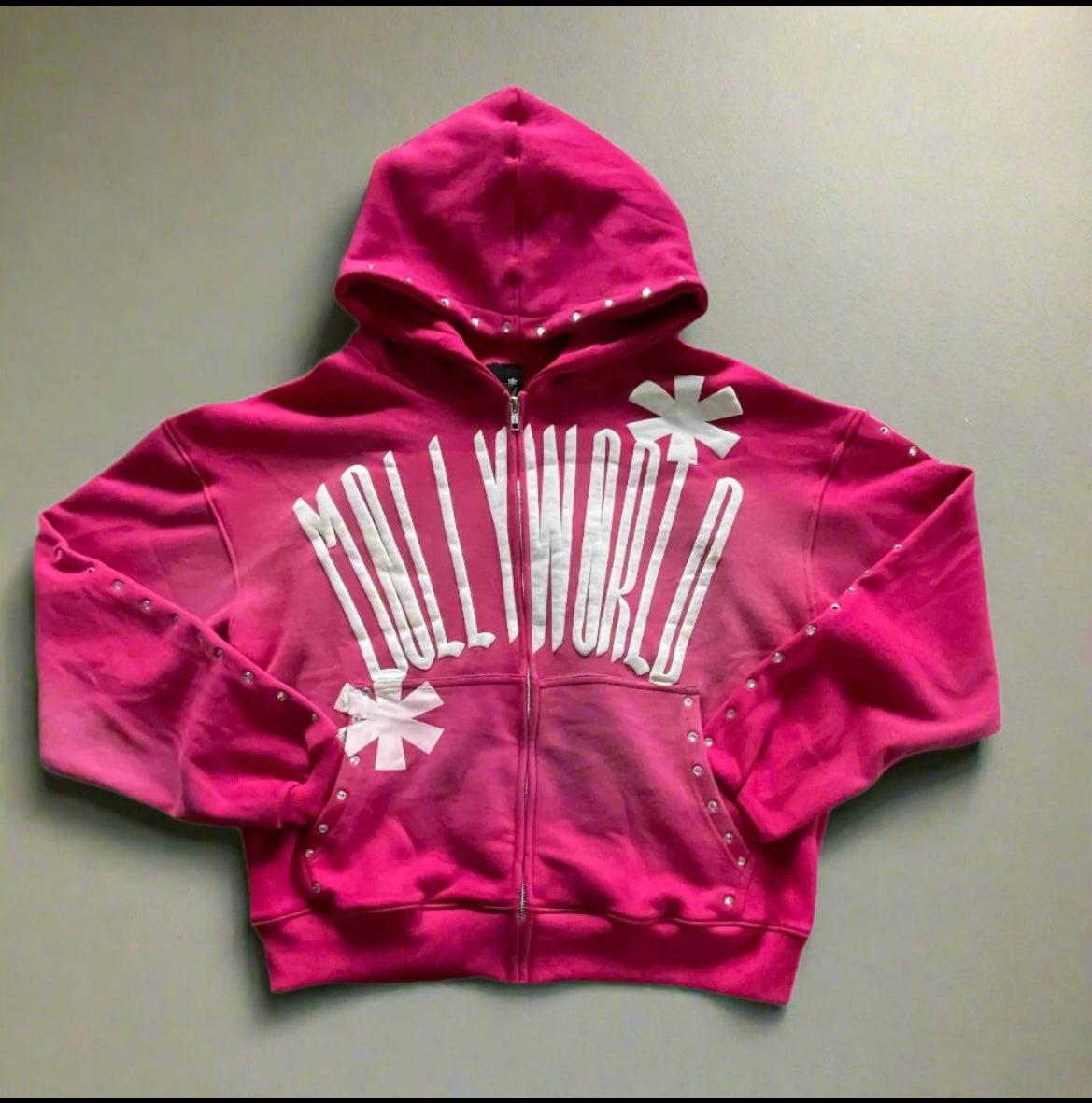 M0LLYW0RLD PINK ZIP-UP HOODIE