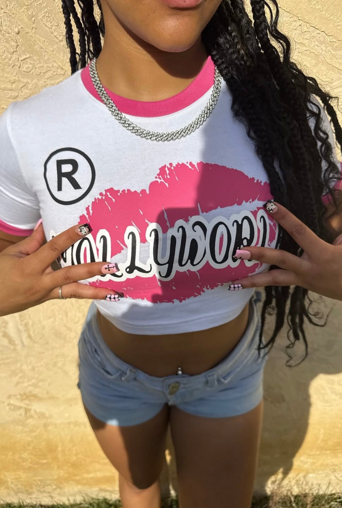 M0LLYW0RLD WHITE CROP TOPS